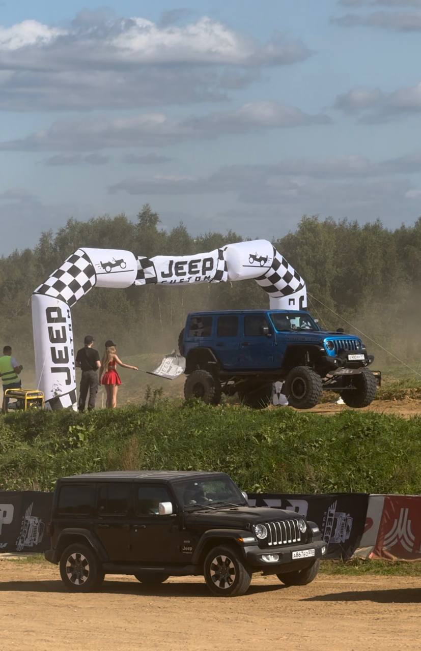 Jeep Wrangler Club 6